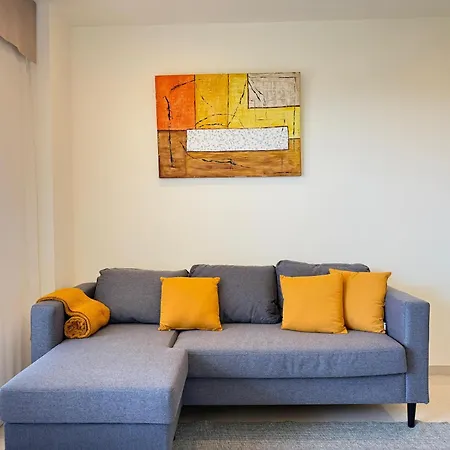 Duplex Con Encanto En * Castelldefels
